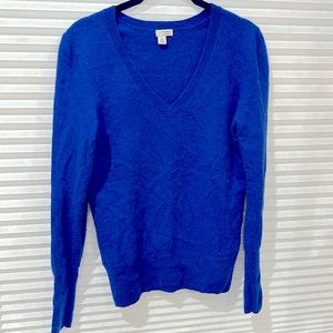 Small, royal blue, cashmere sweater by Halogen